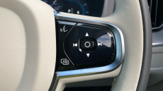 Volvo XC60 2.0 B4D Plus Dark 5dr AWD Geartronic Diesel Estate